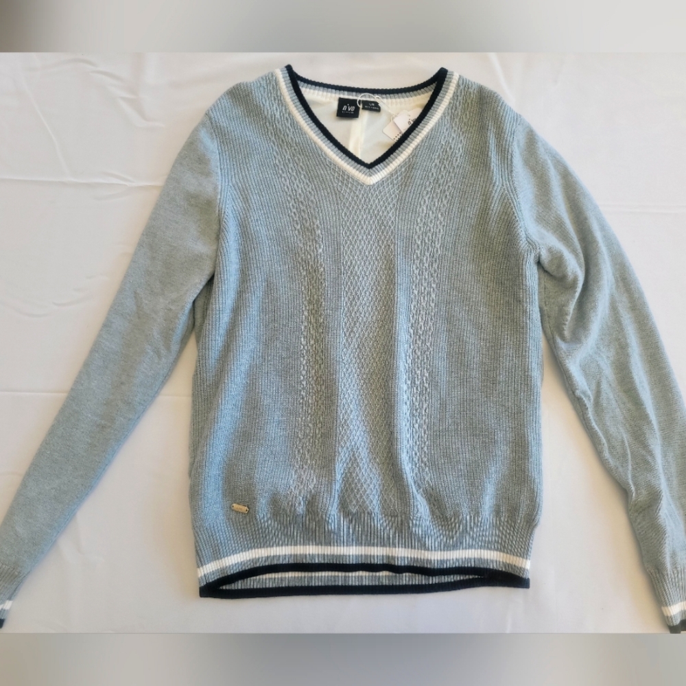 Women's NIVO Golf Candence sweater New With tags size Large